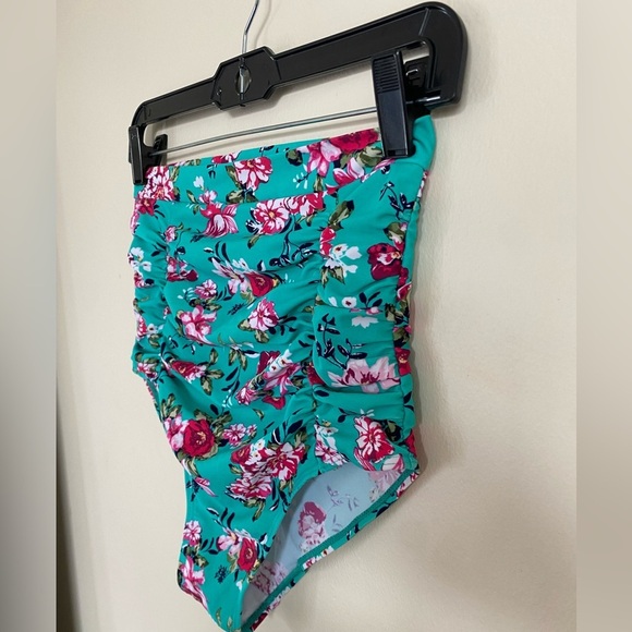 Coco Pear High waisted Teal and pink Floral Swim Bottoms size small - Picture 2 of 7